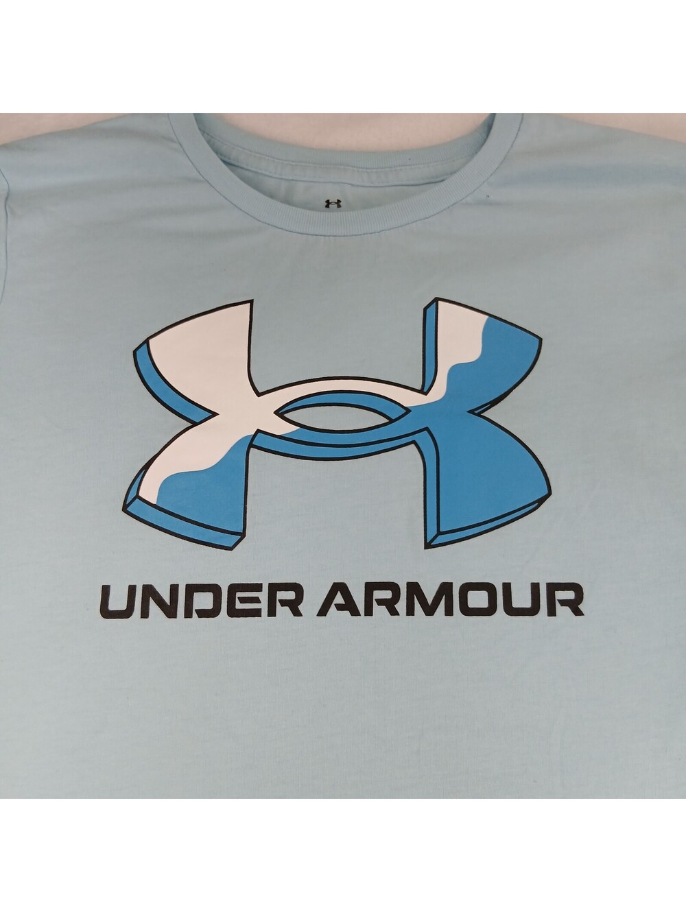 Under Armour Shirt Womens XS Light Blue Graphic Big Logo Loose Fit Short Sleeve